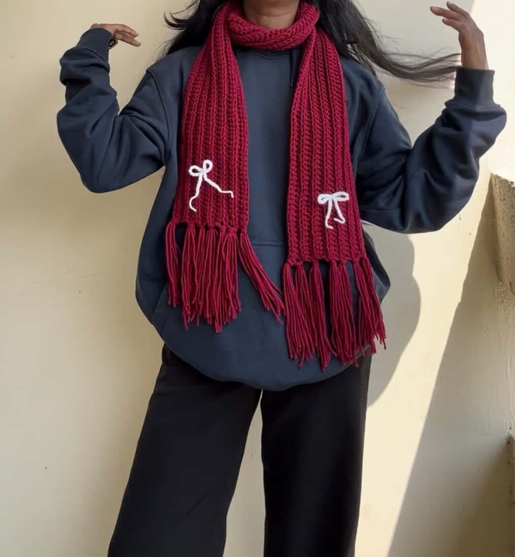 Mikasa scarf
